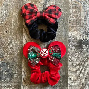 Disney Theme  | Christmas Scrunchies